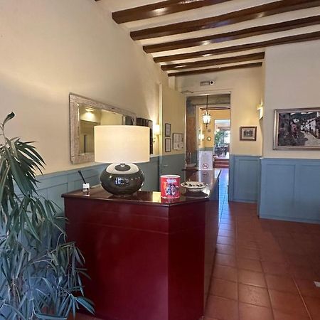 Hotel Torino Masnou Kültér fotó