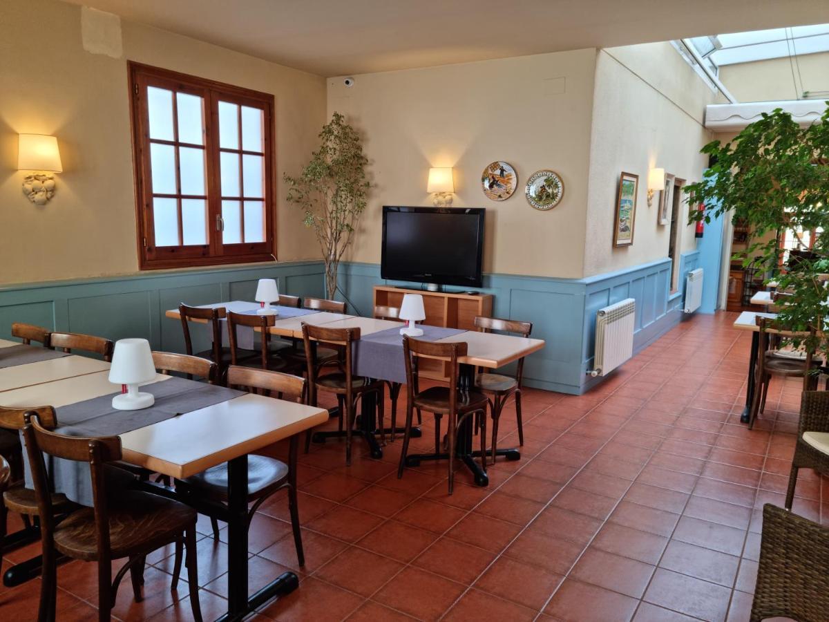 Hotel Torino Masnou Kültér fotó